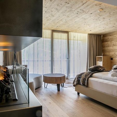 Hotel Gran Paradiso San Cassiano  Extérieur photo