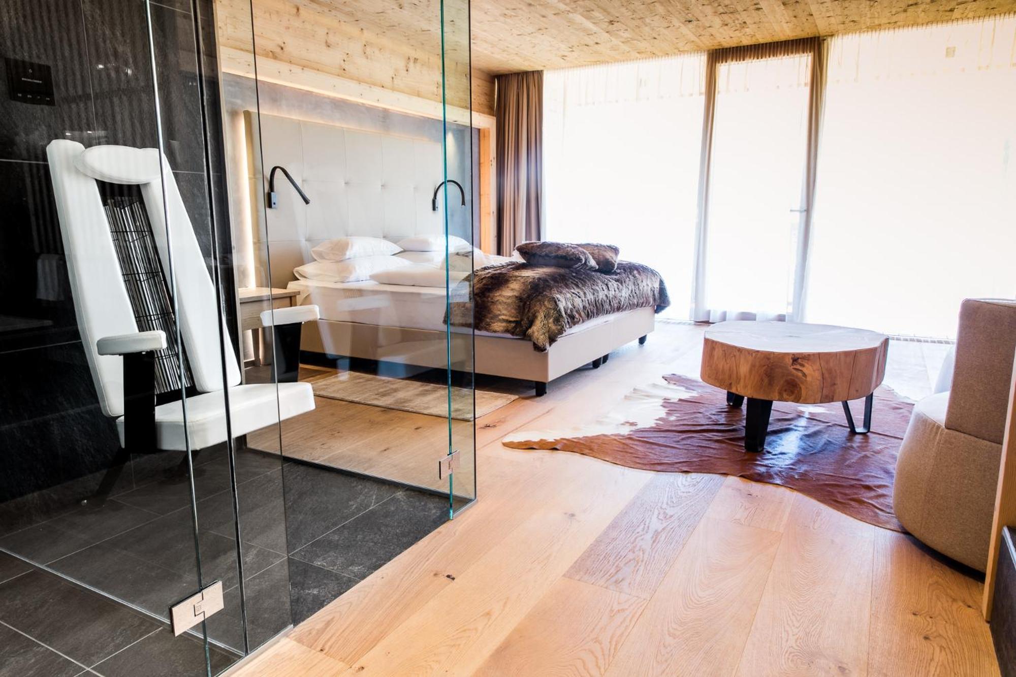 Hotel Gran Paradiso San Cassiano  Extérieur photo