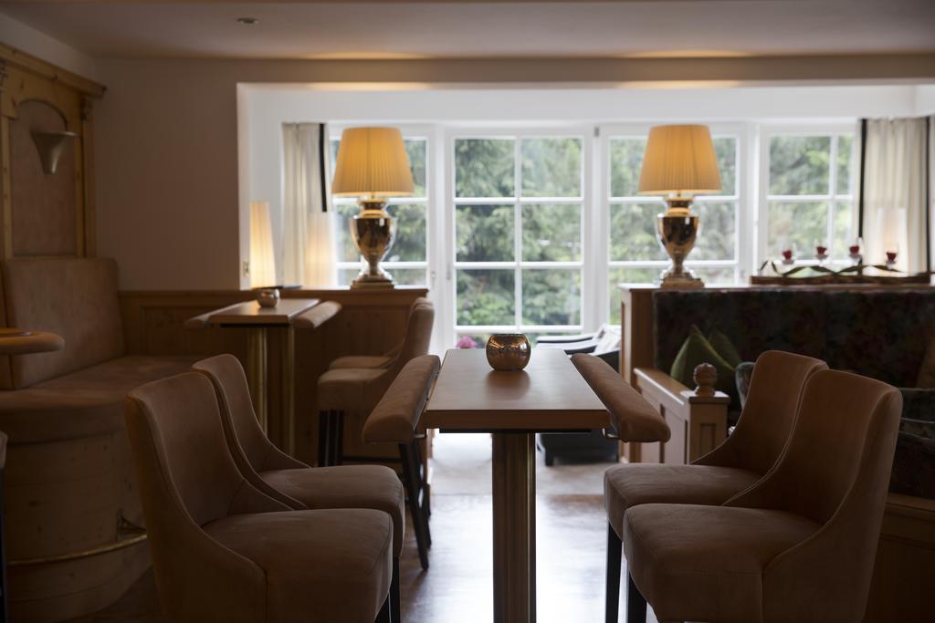 Hotel Gran Paradiso San Cassiano  Extérieur photo